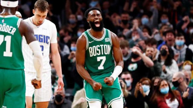 1641185964136055680.jpg gettyimages-1362460640.jpg